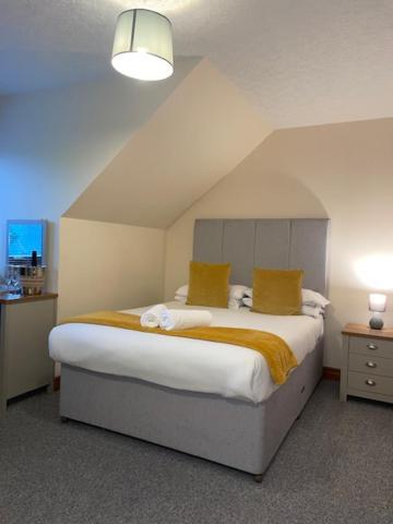 Highland Stays - Rushfield House Rooms Fort William Exterior photo